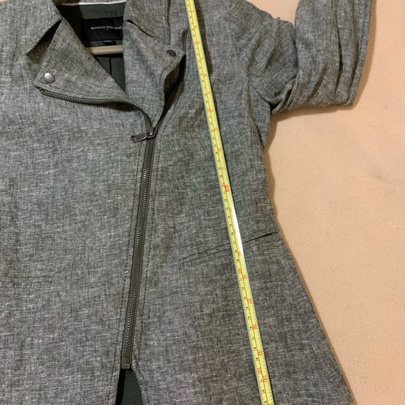 Banana Republic Linen/Rayon-Viscose Asymmetrical Zip Moto Jacket, size 0 - Picture 5 of 13